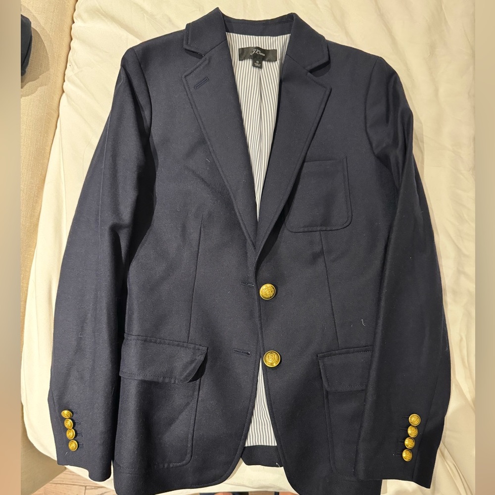Wool - nautical navy blazer!